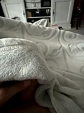 frechsein online show from November 2025 07:58:02 AM