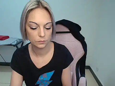 alixfeeling online show from April 2026 12:53:01 PM