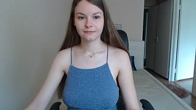 AnnaSweet18 online show from September 2025 09:53:02 AM