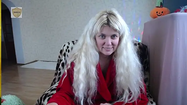 SunnySylvia online show from October 2025 06:01:02 AM