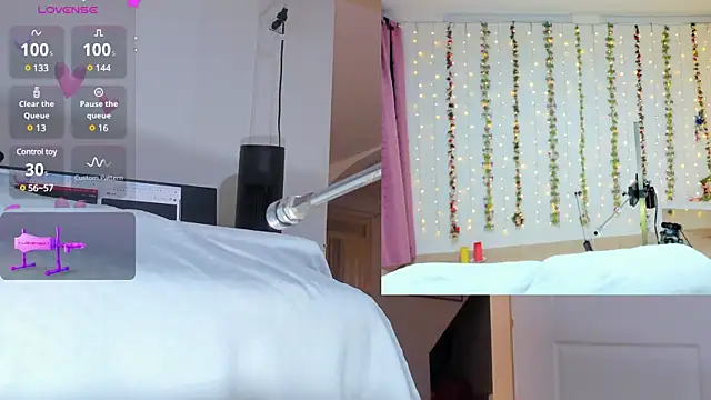 Snapshot of Alessandra_Smith chatting on February 2025 07:59:02 PM Alessandra Smith online show from February 2025 07:59:02 PM