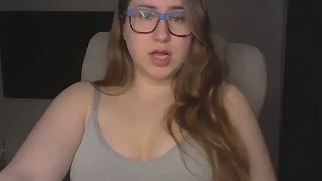 SeasonalSomeone online show from March 2026 11:21:02 PM