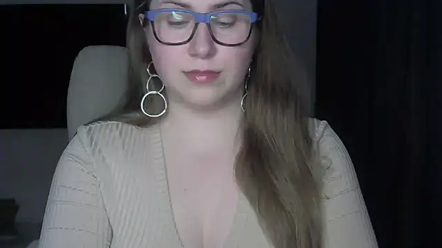 SeasonalSomeone online show from March 2026 11:15:02 PM