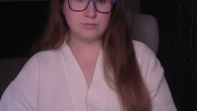 SeasonalSomeone online show from February 2026 09:03:02 PM