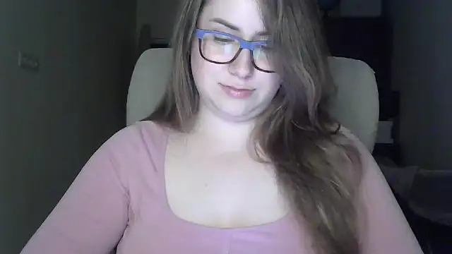 SeasonalSomeone online show from June 2026 10:27:01 PM