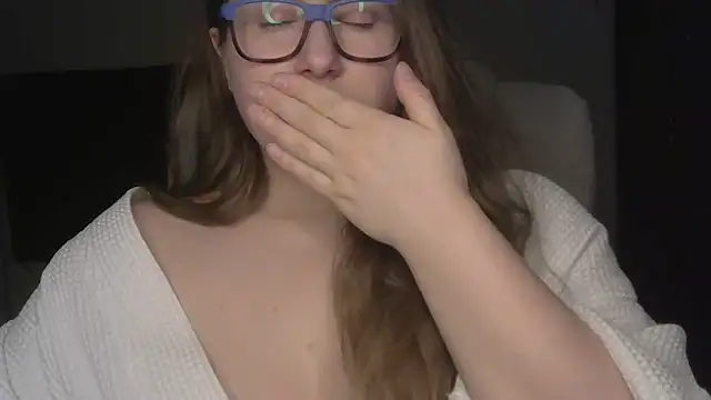 SeasonalSomeone online show from February 2026 11:06:02 PM