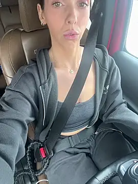 JordanXo online show from June 2026 06:13:01 PM