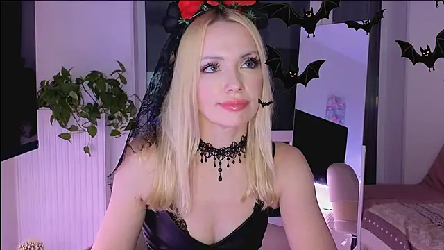 BowToYourWeakness online show from October 2025 07:43:01 PM