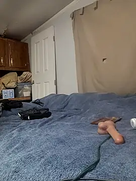 MaddyC6992 online show from March 2026 04:43:01 AM