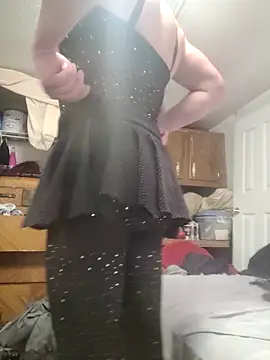 MaddyC6992 online show from December 2025 07:58:01 PM