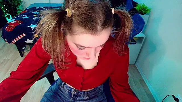 CranberryHot online show from March 2026 12:24:02 AM