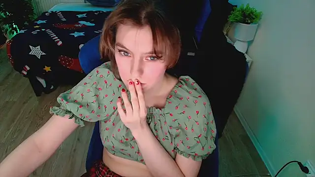 CranberryHot online show from March 2026 05:58:01 AM