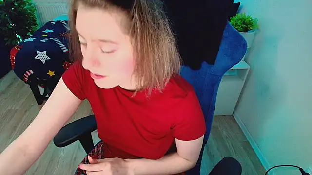 CranberryHot online show from March 2026 04:45:01 AM