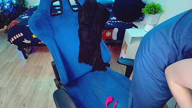 CranberryHot online show from February 2026 01:29:02 PM