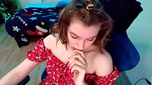 CranberryHot online show from March 2026 02:04:02 AM