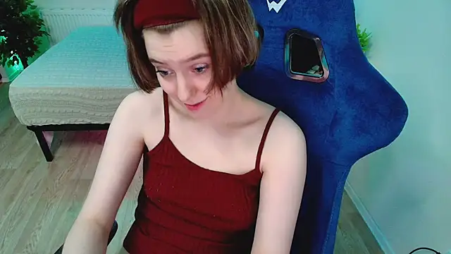 CranberryHot online show from October 2025 06:48:01 AM
