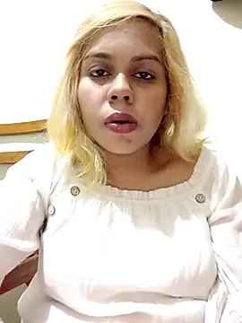 Nainagupta7890 online show from February 2026 06:10:02 PM