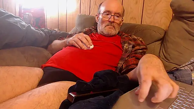 snickers1 online show from April 2026 01:35:01 PM