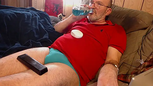 snickers1 online show from December 2025 02:55:01 PM