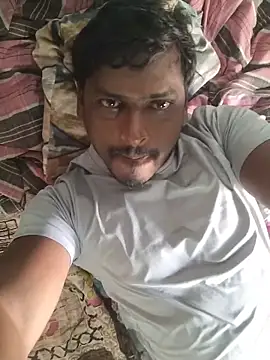 rohanhotguy online show from March 2026 04:07:01 AM