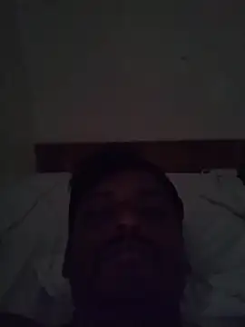 rohanhotguy online show from April 2026 09:38:01 AM