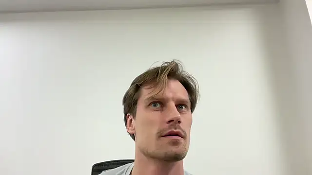 fmodel online show from February 2026 02:13:02 PM