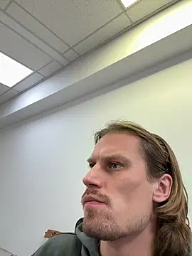 fmodel online show from November 2025 12:49:02 PM