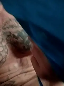 Casey884life online show from April 2026 04:52:01 PM