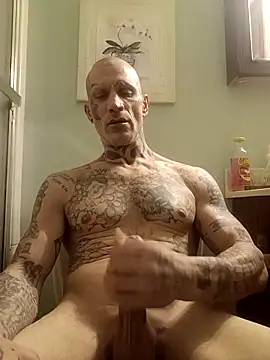 Casey884life online show from December 2025 07:51:01 AM