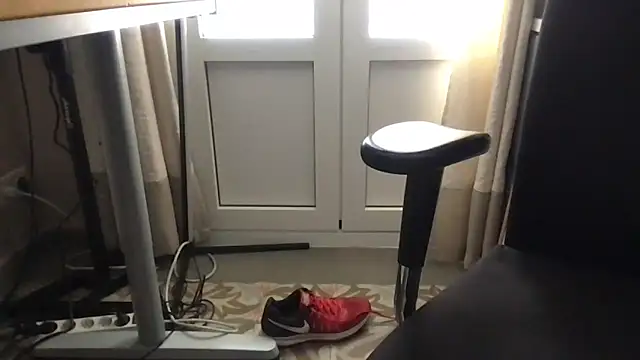 longqwert online show from January 2026 09:25:01 AM