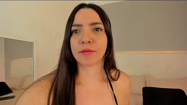 Snapshot of NataliaBuiles chatting on May 2026 11:28:02 AM NataliaBuiles online show from May 2026 11:28:02 AM