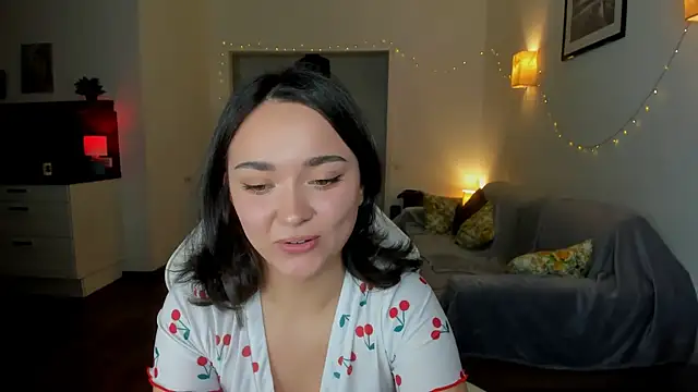 Snapshot of Tiffany_Flynn chatting on March 2025 05:16:02 PM Tiffany Flynn online show from March 2025 05:16:02 PM