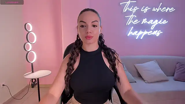 MorganHicks online show from February 2026 08:09:01 PM