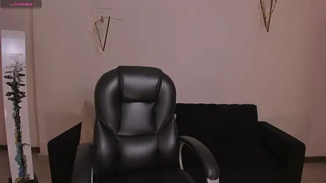 MorganHicks online show from March 2026 10:28:02 AM