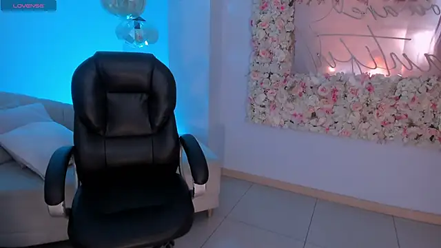 MorganHicks online show from February 2026 07:57:02 PM