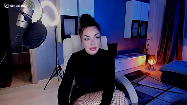 Miss kay1111 online show from December 2024 04:32:01 PM