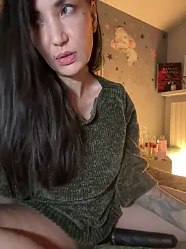 Snapshot of KiraRebyt chatting on February 2025 04:32:02 AM KiraRebyt online show from February 2025 04:32:02 AM