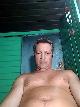 Snapshot of Alvaro2017 chatting on February 2025 10:50:01 PM Alvaro2017 online show from February 2025 10:50:01 PM