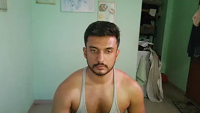 Snapshot of daringcutie chatting on March 2026 08:37:01 AM daringcutie online show from March 2026 08:37:01 AM