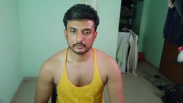 Snapshot of daringcutie chatting on March 2026 08:14:01 AM daringcutie online show from March 2026 08:14:01 AM