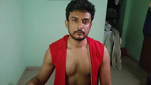 Snapshot of daringcutie chatting on March 2026 12:44:02 AM daringcutie online show from March 2026 12:44:02 AM