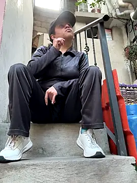 Snapshot of latinfemale chatting on November 2025 07:36:02 PM latinfemale online show from November 2025 07:36:02 PM