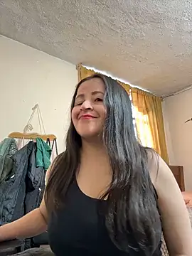 Snapshot of latinfemale chatting on December 2025 08:46:01 PM latinfemale online show from December 2025 08:46:01 PM