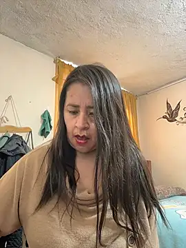 latinfemale online show from April 2026 08:26:01 PM