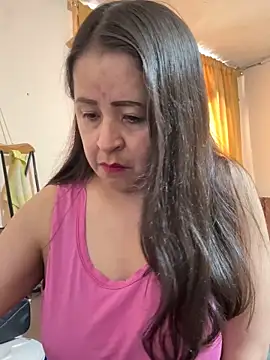 Snapshot of latinfemale chatting on December 2025 08:54:01 PM latinfemale online show from December 2025 08:54:01 PM