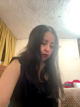 Snapshot of latinfemale chatting on October 2025 01:39:01 AM latinfemale online show from October 2025 01:39:01 AM