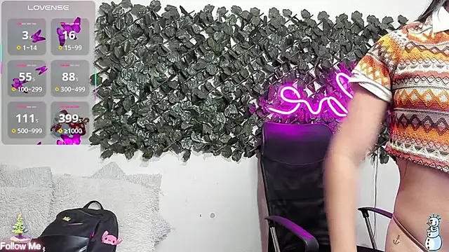 DestinyHills online show from December 2025 12:06:01 PM