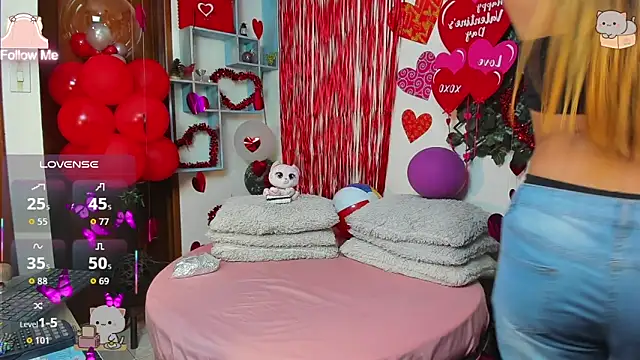 DestinyHills online show from February 2026 11:54:02 AM