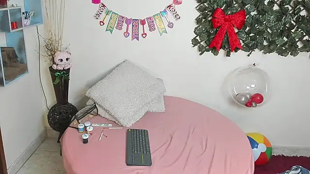 DestinyHills online show from April 2026 12:24:01 AM