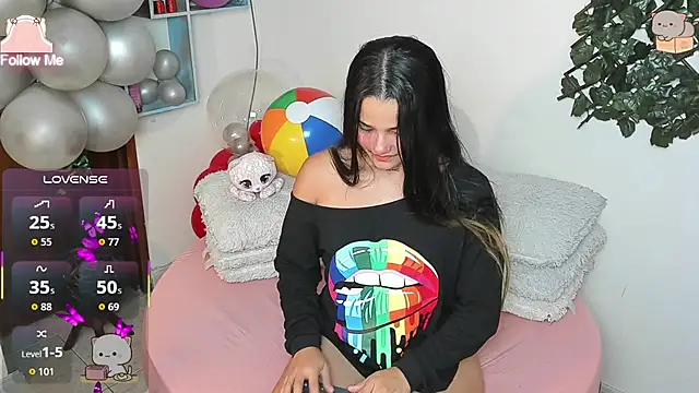 DestinyHills online show from March 2026 12:04:02 AM